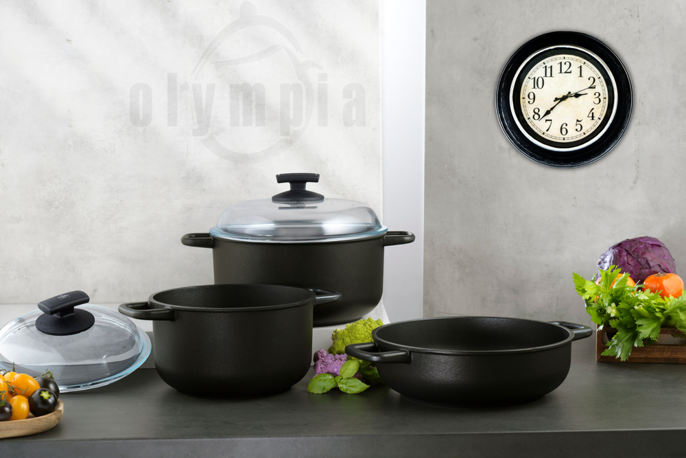 Olympia Supreme Die-Cast Aluminium Nonstick Frying Pan, 9.4-Inches